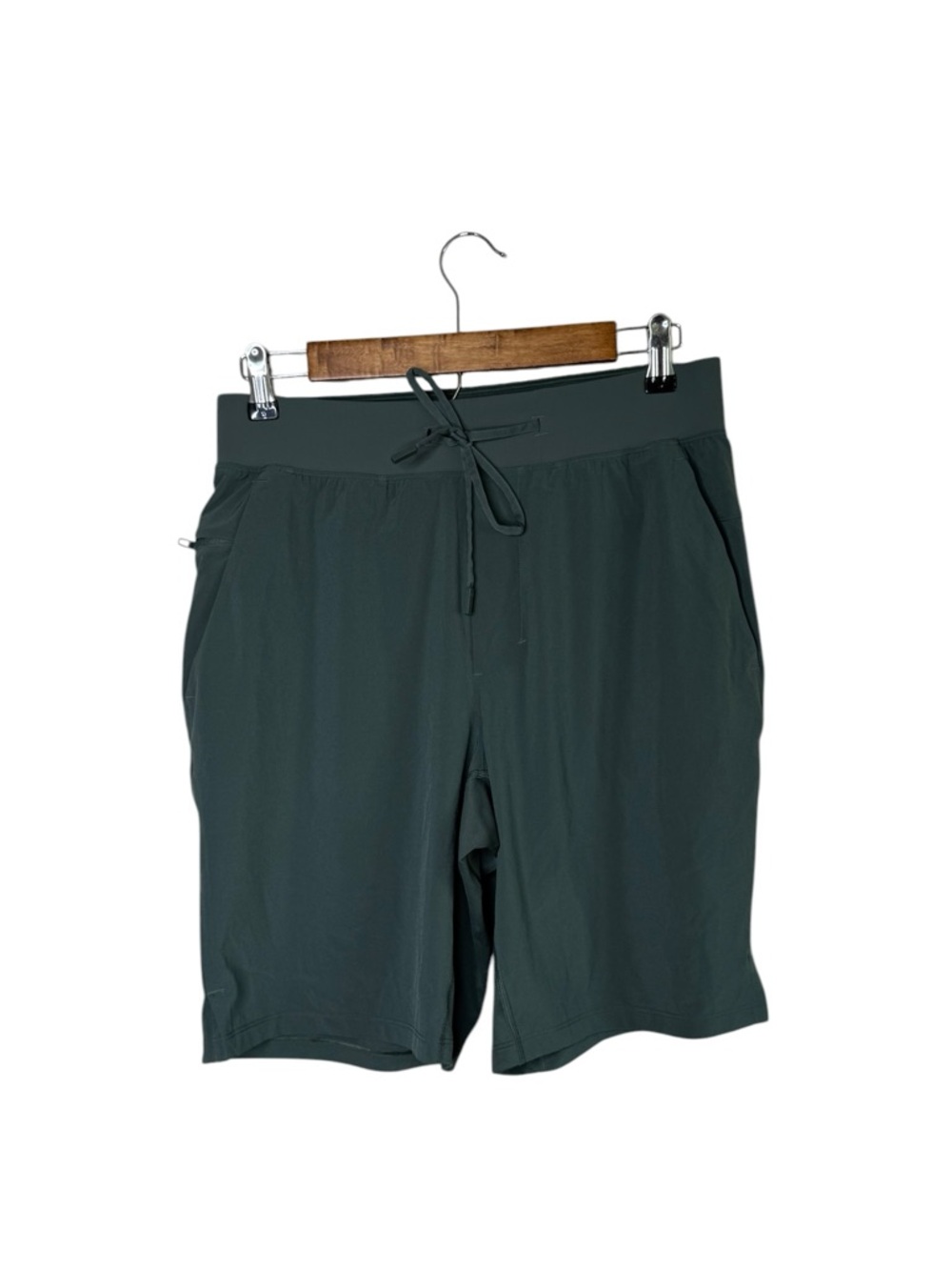 Lululemon License to Train Short 7" Medium Olive Green Drawstring Active Workout